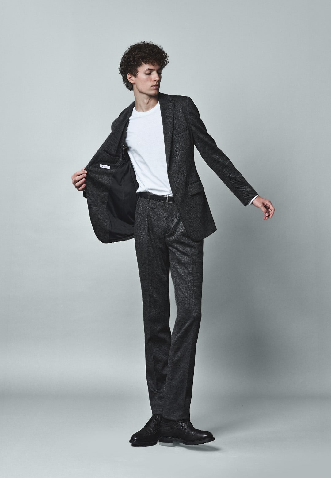 カジュアルスタイルのコーディネート例