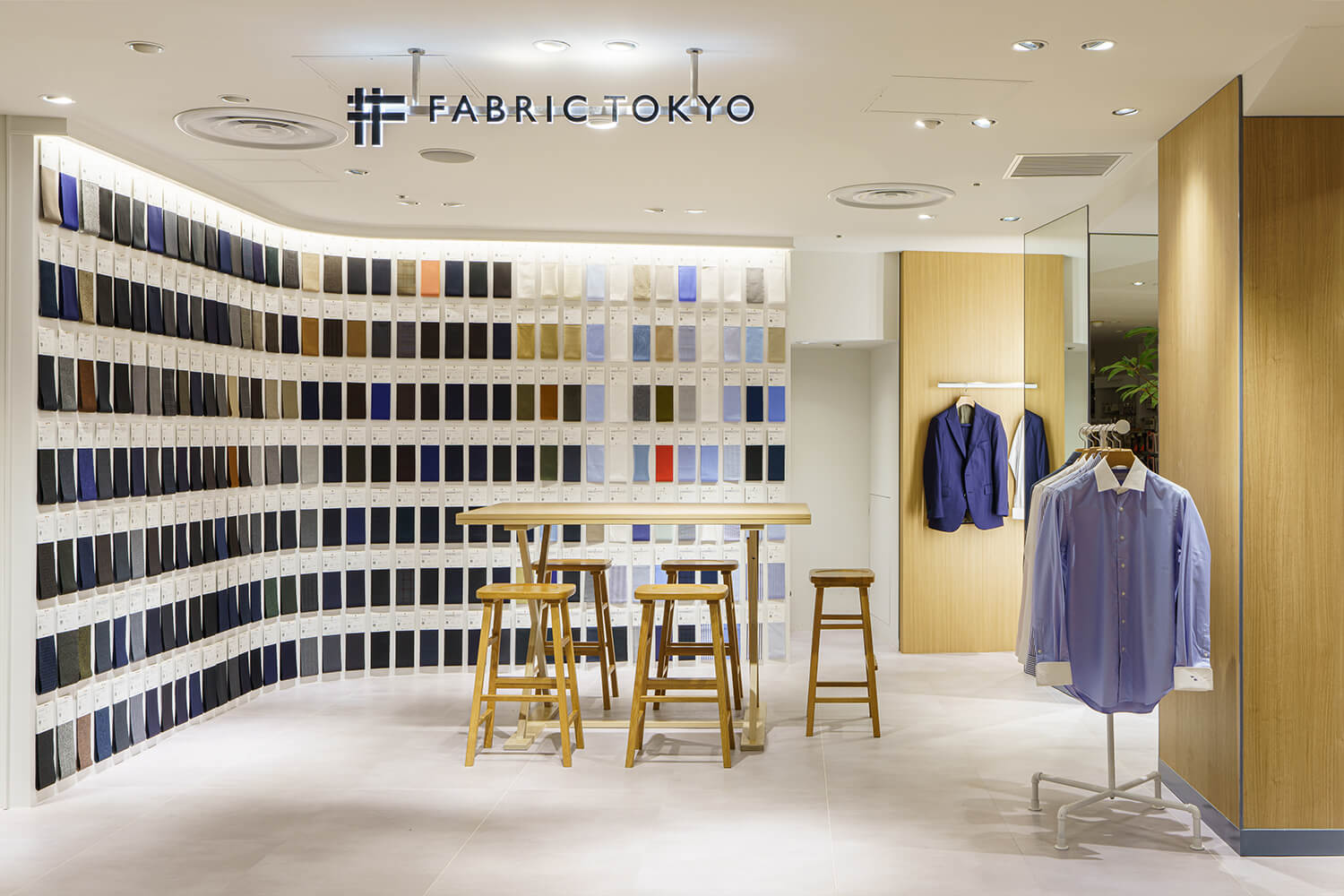 池袋のオーダースーツ 理想の一着が叶うfabric Tokyo