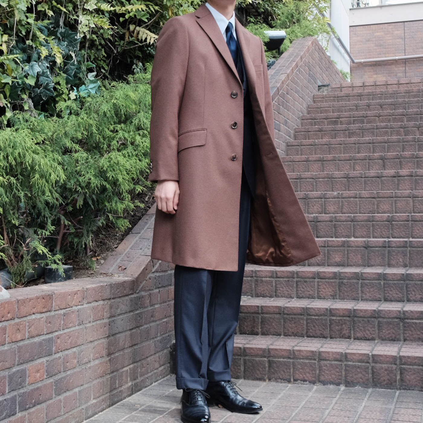 AUTHENTIC ブラック無地スリーピーススーツ | FABRIC TOKYO