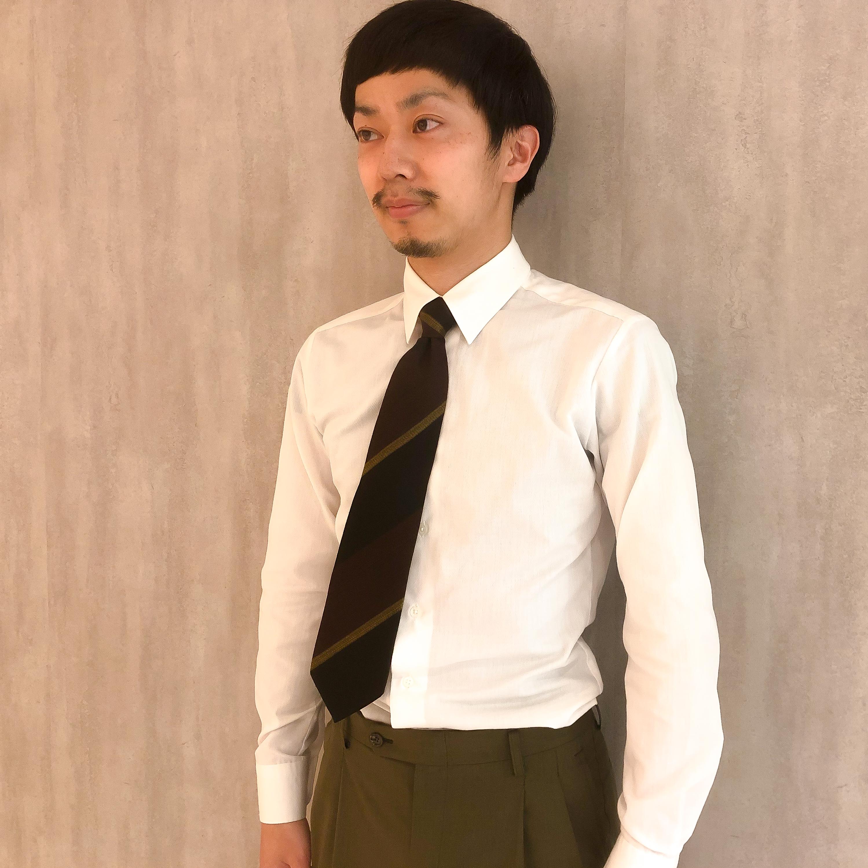【STAFFコーデ】シンプルシャツタイスタイル