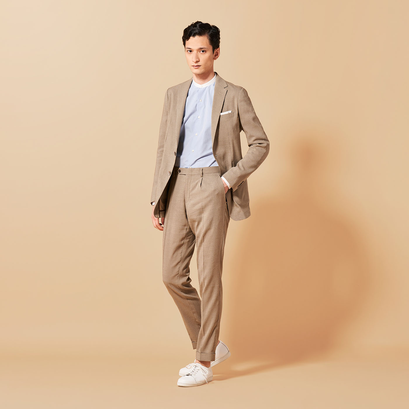 BEIGE専用　BEIGE, ベイジ  36ノーカラージャケットパンツセットアップ  黒…