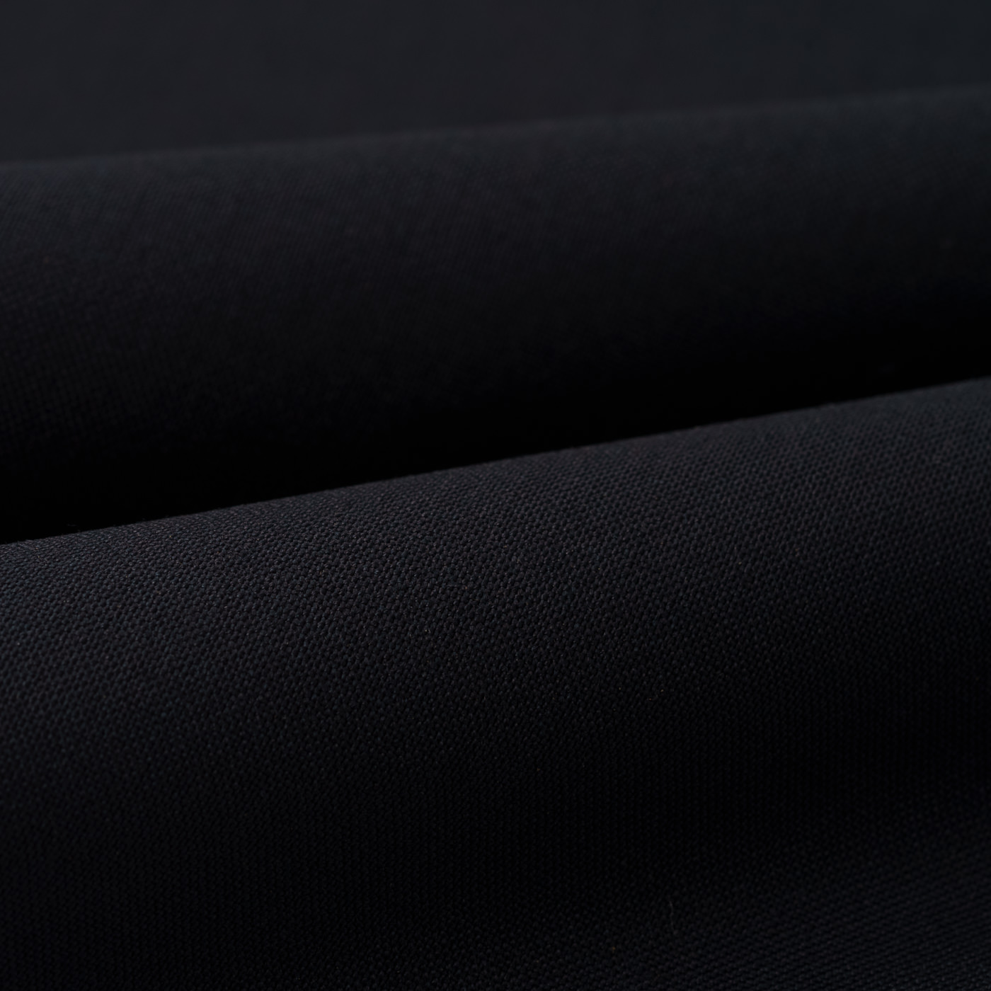 COOLMAX WOOL ダークネイビー平織り無地スリーピーススーツ