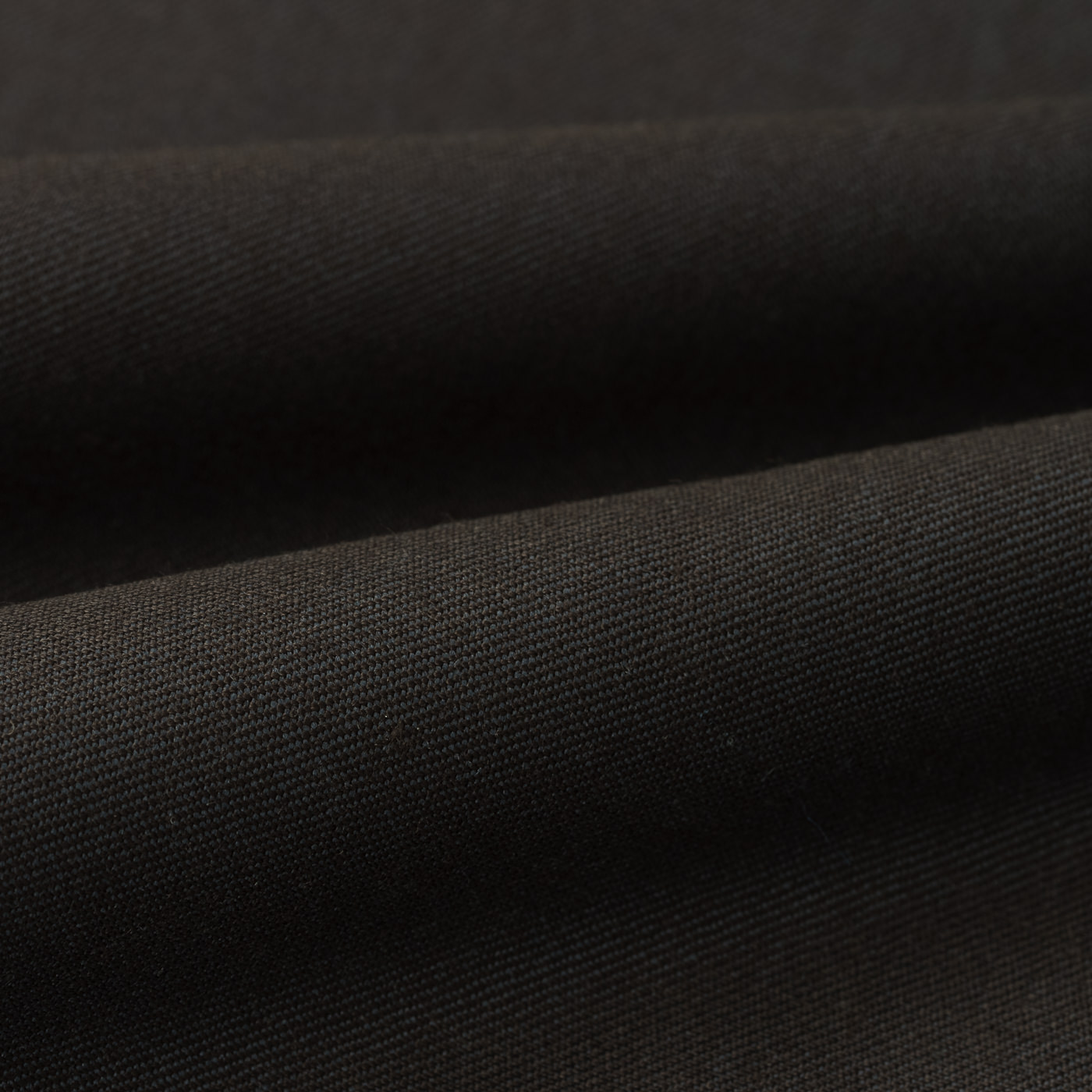 AUTHENTIC PLUS | FABRIC TOKYO | オーダースーツのFABRIC TOKYO