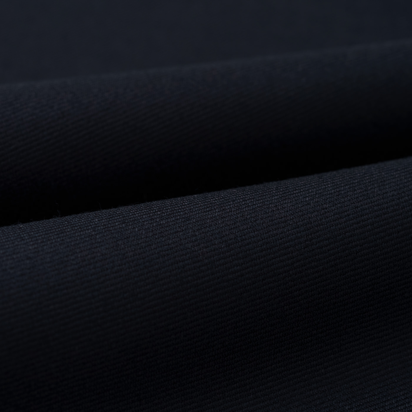 HILTON スーツ　セットアップ　NIKKE生地　ネイビー　2B NIKKE MAF PREMIUM WOOL ダークブルーシャークスキンツーピース