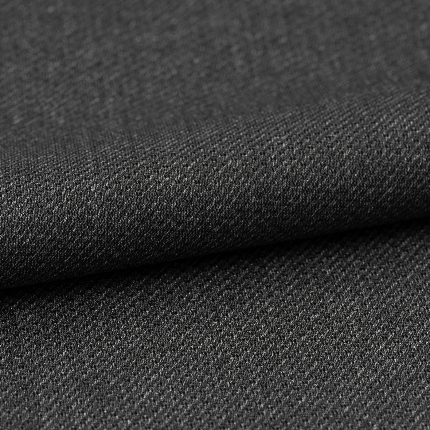 AERO JERSEY | FABRIC TOKYO | オーダースーツのFABRIC TOKYO