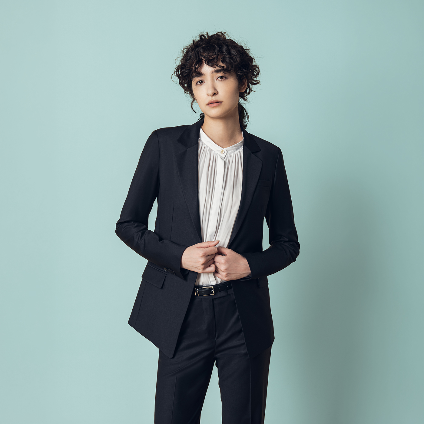 美品✨23区tessuti bahariye 高級生地パンツスーツ　黒40/38 Bahariye Bright Stretch Wool | FABRIC TOKYO | オーダースーツの