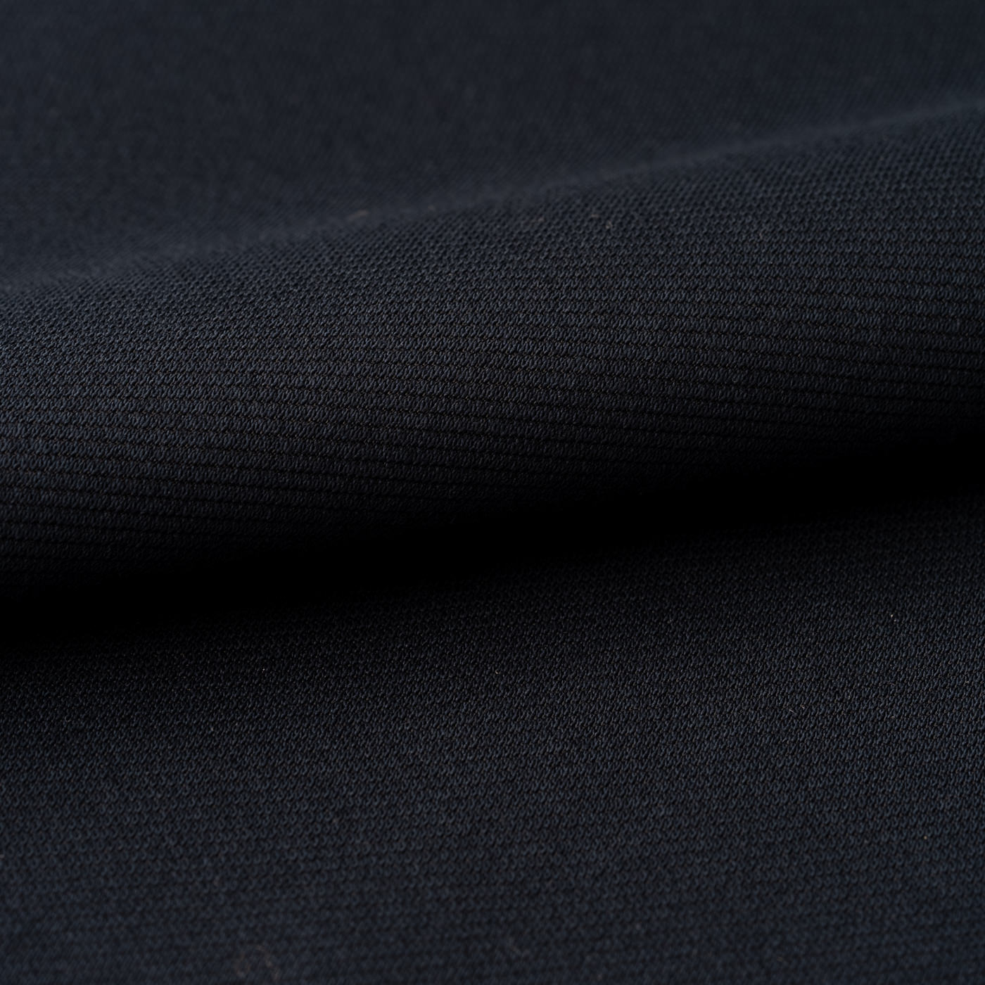 Sleek Jersey | FABRIC TOKYO | オーダースーツのFABRIC TOKYO